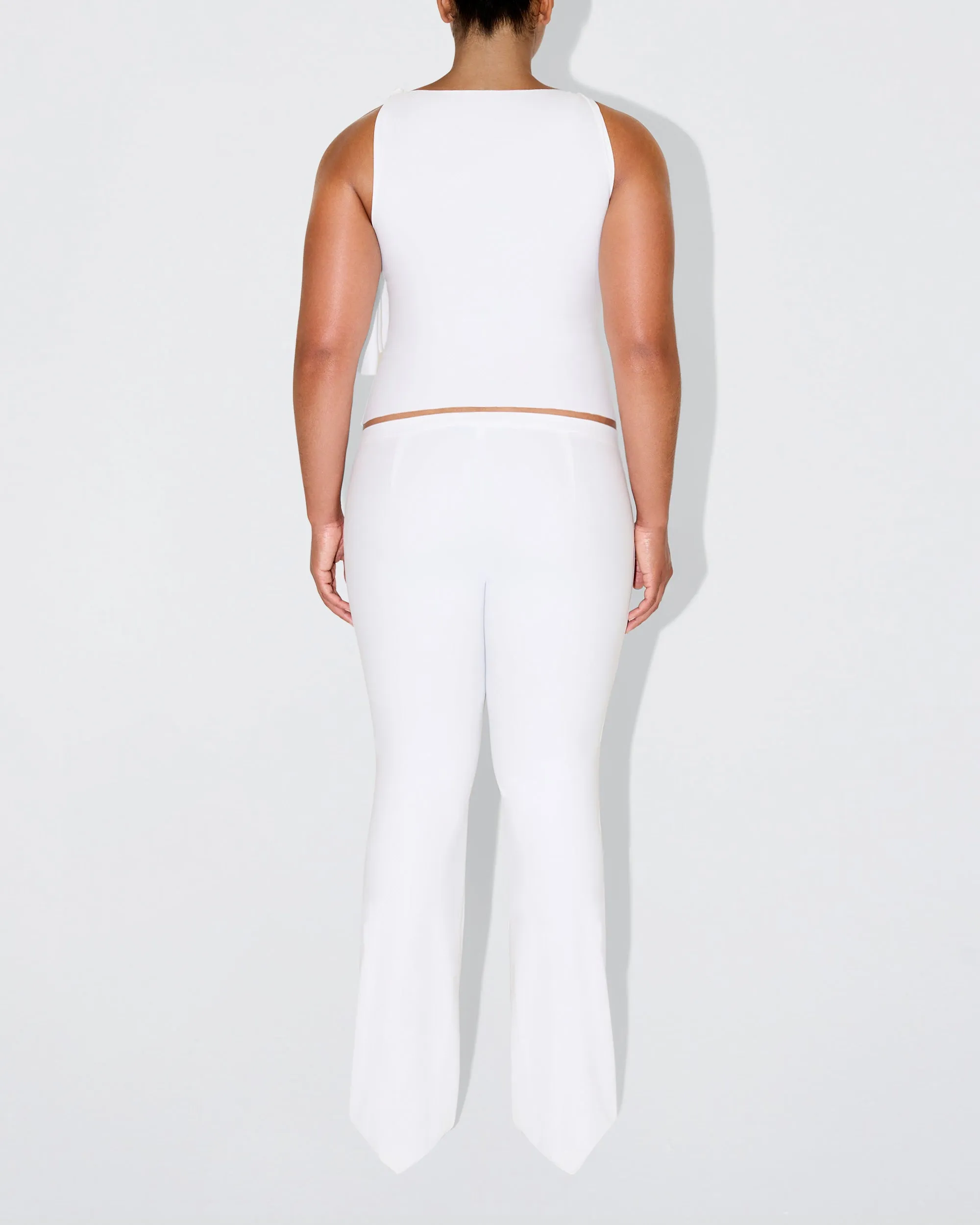 Sleek Stretch Knotted Top | Bright White