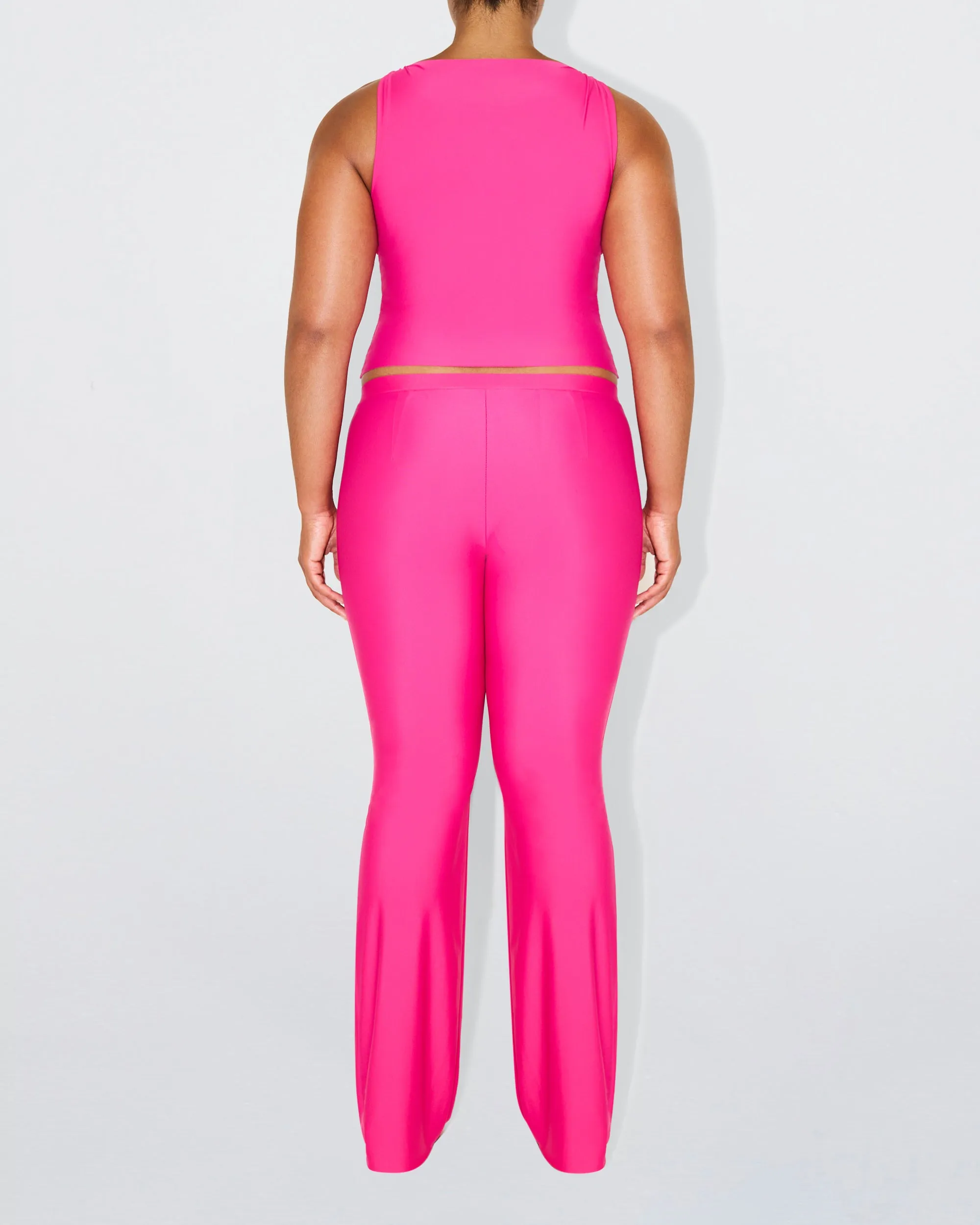 Sleek Stretch Knotted Top | Fuchsia