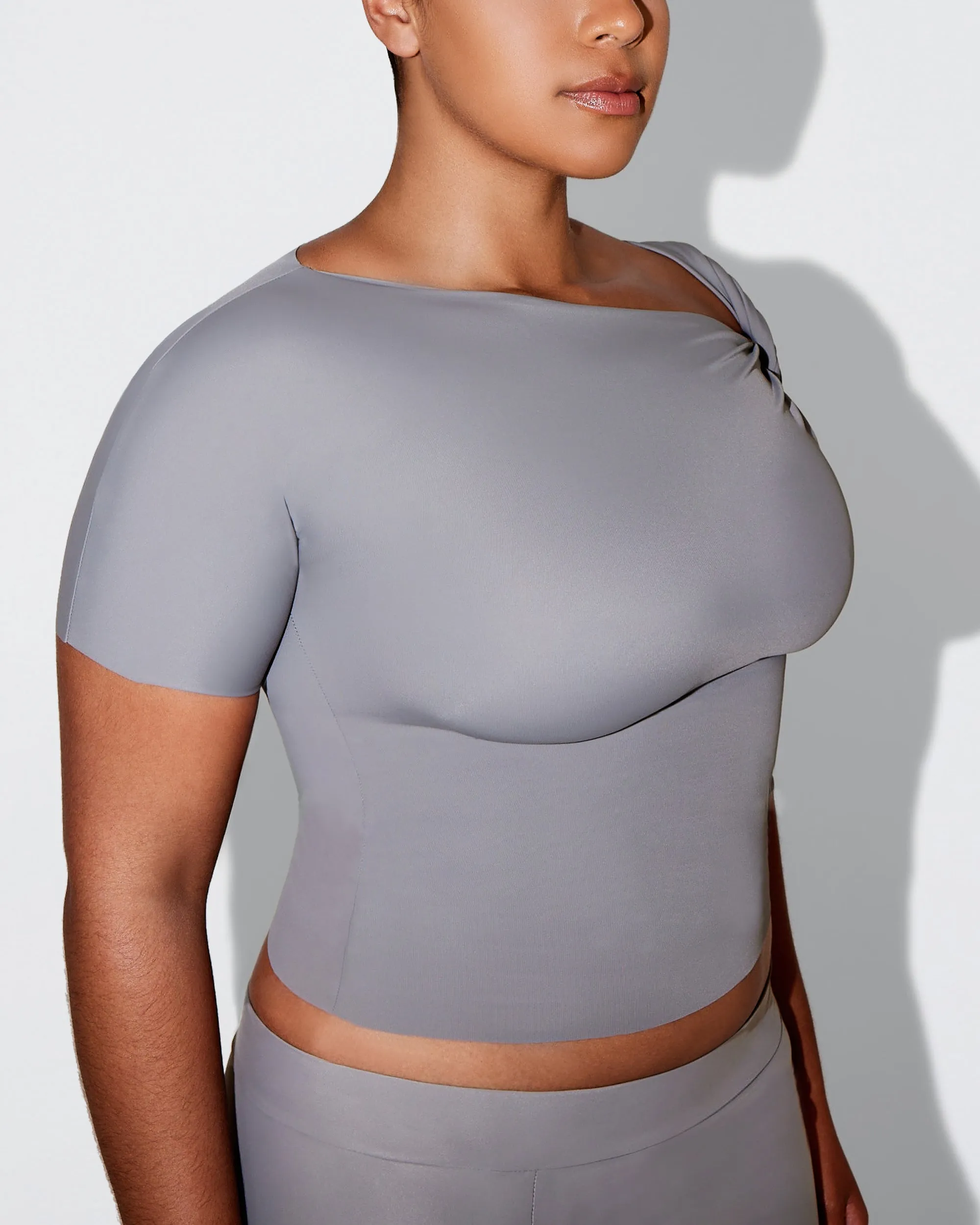 Sleek Stretch Twisted Top | Steel Grey