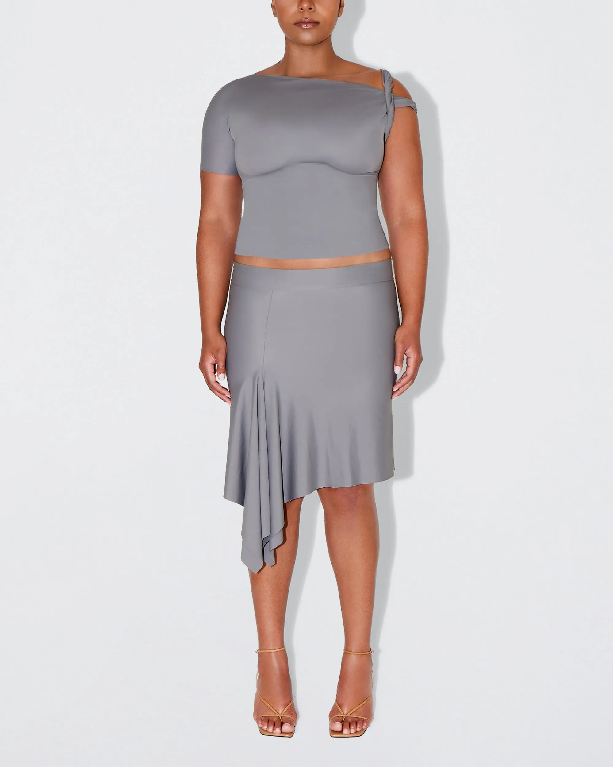 Sleek Stretch Twisted Top | Steel Grey