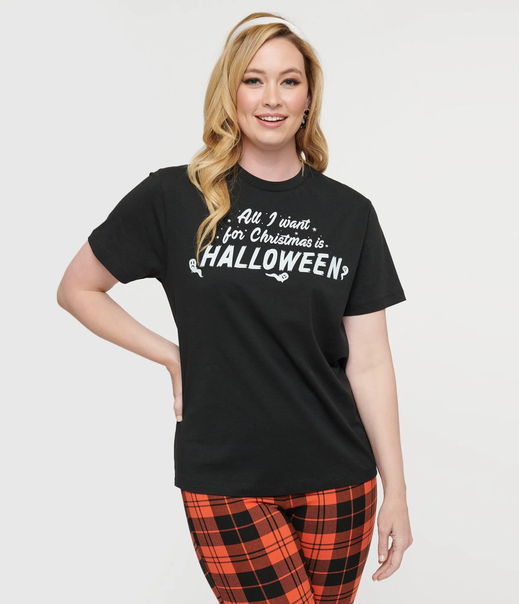 Unique Vintage Black All I Want For Christmas Is Halloween Unisex Graphic Tee